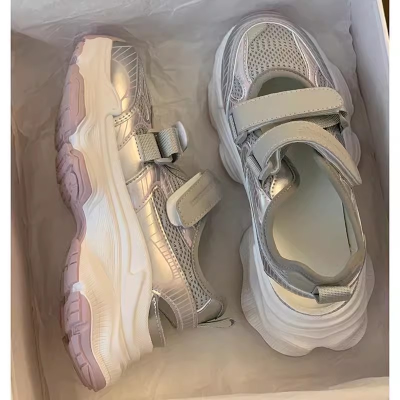 Metallic Silver Hollow Out Pla - Velcro Strap Sandal 评论和价格